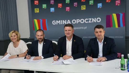 Opoczno z dużym wsparciem dla sołectw. Podpisano umowy na 15 zadań