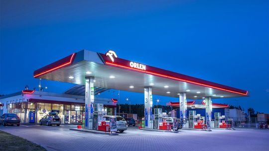 Orlen rekrutuje studentów i absolwentów uczelni na letnie, płatne praktyki