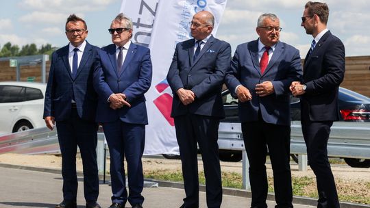 Otwarto drugi odcinek S14; Łódź pierwszym w kraju miastem z pełnym ringiem autostradowym