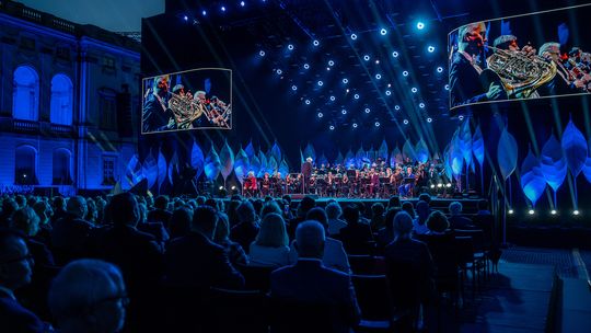 Pałac Rzeczypospolitej w fotografii Dariusza Kwapisiewicza