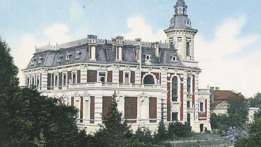 Pałacyk Piescha wciąż nie skontrolowany. Czy uda się uratować zabytek?