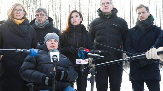 Parlamentarzyści koalicji rządzącej apelują w Białowieży o zaprzestanie stosowania przez SG pushbacków