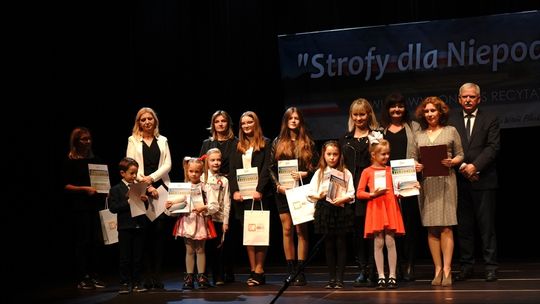 Patriotyczny Konkurs Recytatorski w PCAS-ie