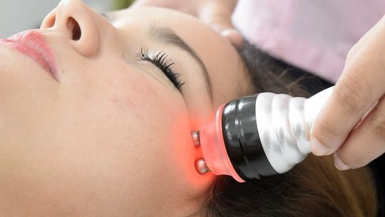 Peeling kawitacyjny - najlepszy sposób na promienną i zdrową skórę