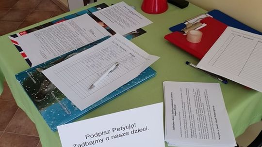 Petycja w sprawie przedszkoli w magistracie. Podpisało ją kilkaset osób