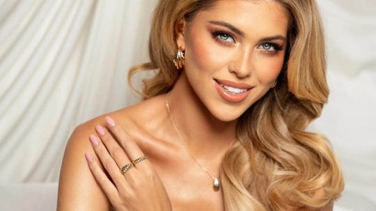 Pierścionki Zaręczynowe: Jak Wybrać Ten Jedyny od Jubilera Sezam