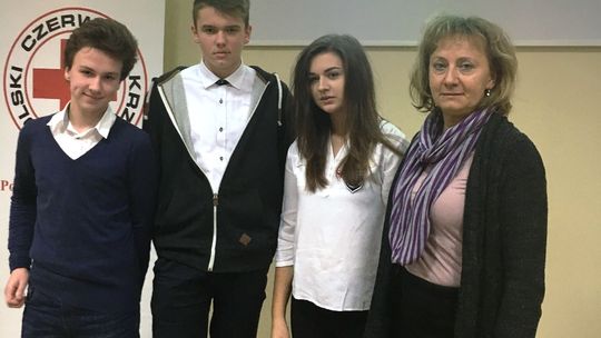Pierwsze sukcesy w konkursach wiedzy o zdrowiu