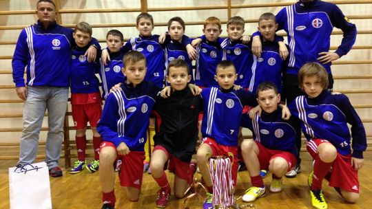 PIERWSZE ZWYCIĘSTWO MAZOVII 2002 W NOWYM ROKU