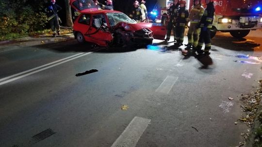 Pijany uderzył w drzewo