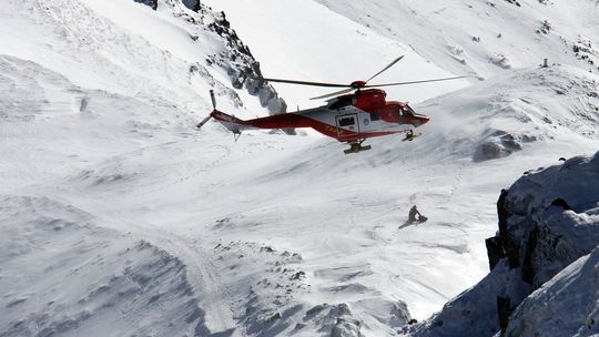 Piotr Krzyżowski: turyści czasem nie rozumieją, na czym polega pomoc i warunki, w jakich muszą pracować górscy ratownicy