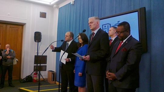 PJN razem z Gowinem i Republikanami
