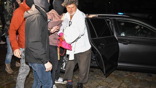PK: osiem zarzutów dla Janusza Palikota; jest wniosek o areszt b. posła