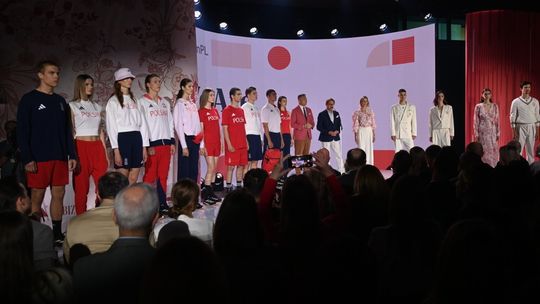 PKOl zaprezentował stroje Polaków na ceremonię otwarcia igrzysk w Paryżu