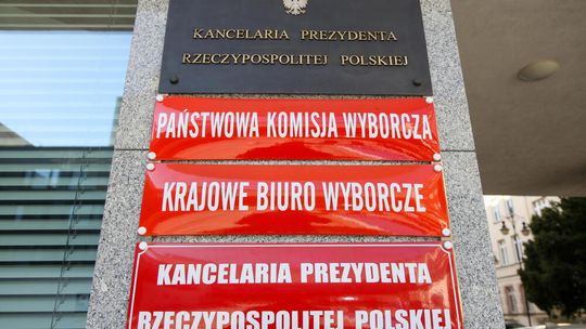 PKW odmówiła rejestracji Tanajno i Starosielca, zarejestrowała Stanowskiego