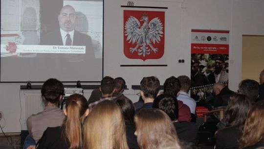 Pokaz i wystawa w Archiwum Państwowym