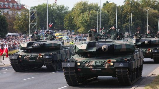 Polacy chcą wydawać więcej na wzmocnienie armii