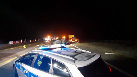 Policjanci ratowali życie rannemu w wpadku mężczyźnie
