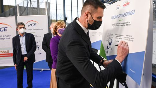 Polskie łyżwiarstwo przeżywa renesans. Sponsoring PGE pomoże w rozbudowie bazy szkoleniowej i szukaniu młodych sportowych talentów