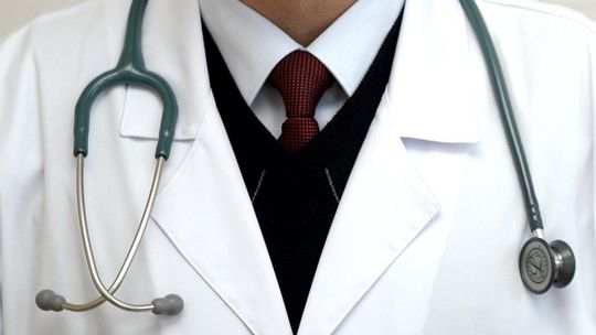 Ponad 3 tys. lekarzy spoza UE otrzymało zgodę na wykonywanie zawodu w Polsce