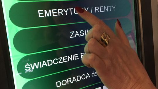 Ponad 565 tys. osób z łódzkiego otrzymało trzynastą emeryturę