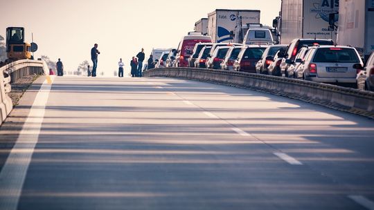 Ponad 90 km wynosi kolejka tirów przed granicą z Ukrainą