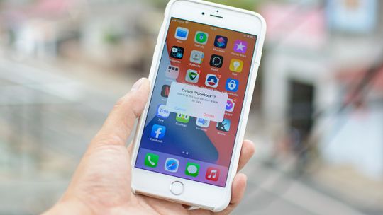 Ponad połowa nastolatków doświadczyła cyberprzemocy. Zdalne nauczanie nasiliło to zjawisko