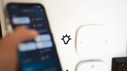 Poradnik dla osób planujących automatykę domową