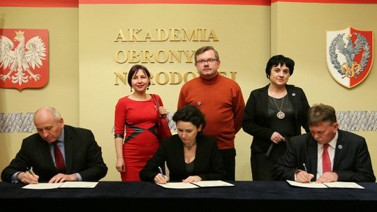 Porozumienie o współpracy z Akademią Obrony Narodowej podpisane
