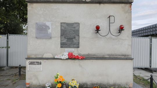 Porwana sukienka - historie kobiet z Zieleniaka