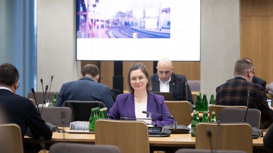 Posłanka Paulina Matysiak interweniuje w sprawie zawieszonych połączeń autobusowych w łódzkiem