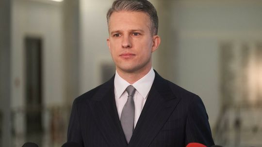 Posłowie KO: PiS zafundował Polakom drożyznę na majówkę