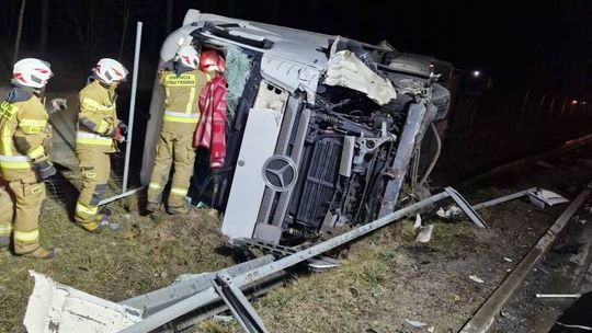 Poważny wypadek na S8. Przez trzy godziny droga zamknięta