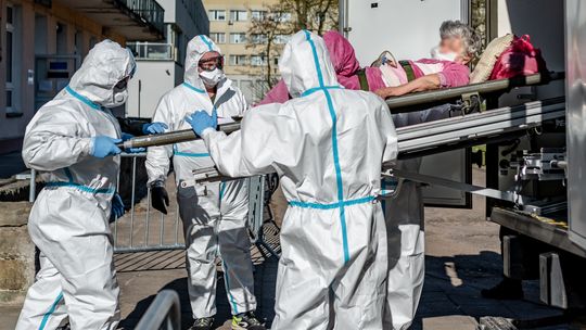 Powrót podopiecznych do DPS i szkolenia dla personelu