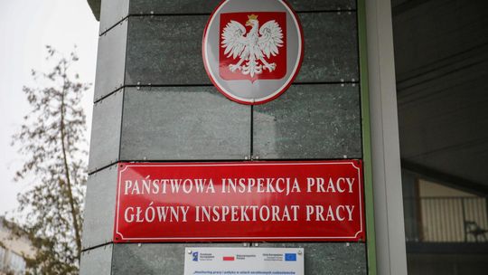 Pracodawcy powinni udzielić pracownikom zaległych urlopów do 30 września; do PIP wpływają skargi