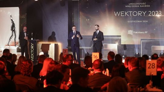 Pracodawcy RP: Hołownia i Kosiniak-Kamysz wyróżnieni za stworzenie Trzeciej Drogi