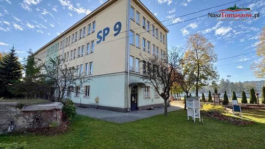 Prawie pół miliona dla tomaszowskiej „Dziewiątki”. Powstanie sala sensoryczna i nowe formy terapii