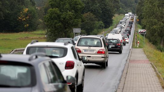 Prawo jazdy po ukończeniu 17 lat - na okres próbny i pod rygorami