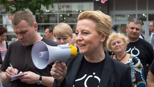 Prawym okiem: partycypacja przed wyborami
