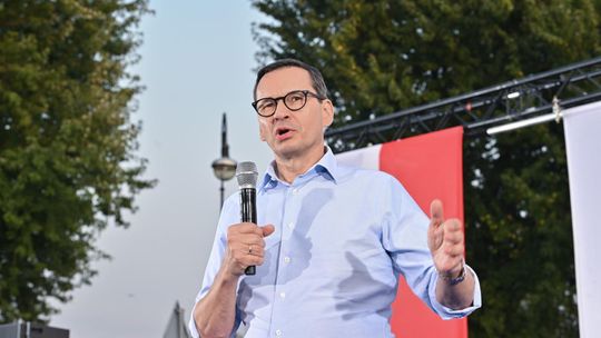 Premier: minimalne wynagrodzenie od stycznia 2024 r. wzrośnie do 4242 zł