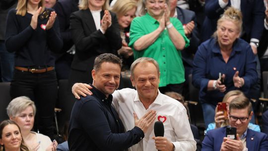 Premier: wybory samorządowe są kluczowe, samorząd może być miejscem pojednania