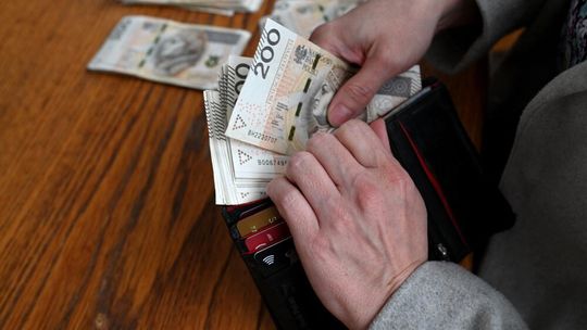 Prezes Instytutu Obywatelskiego: "Poradnik kryzysowy" powinien zachęcać do posiadania gotówki