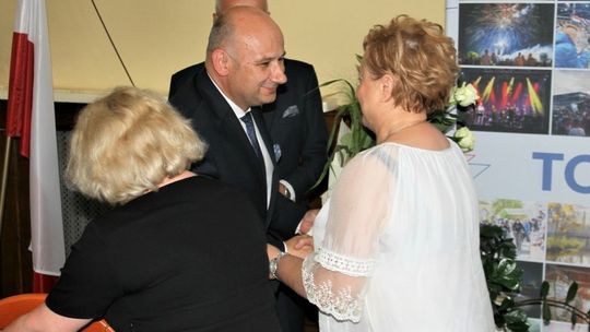 Prezydent Witko z absolutorium i wotum zaufania