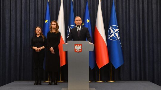 Prezydent wydał postanowienie o zastosowaniu prawa łaski wobec Mariusza Kamińskiego i Macieja Wąsika
