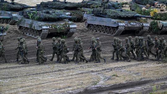 Projekt MON: w 2023 r. przewiduje się powołanie do 200 tys. osób na ćwiczenia