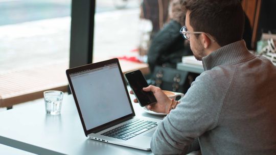 Prowadzenie e-commerce – jak utrwalić dobre pierwsze wrażenie?