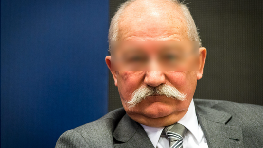 Przed sądem stanie znany polityk związany z Tomaszowem. Co zarzuca mu prokuratura?