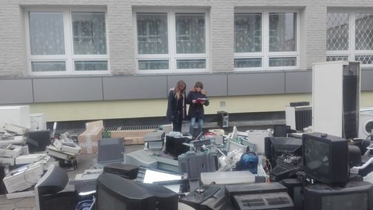 Przed świętami w „Dziesiątce” zbieramy elektrośmieci