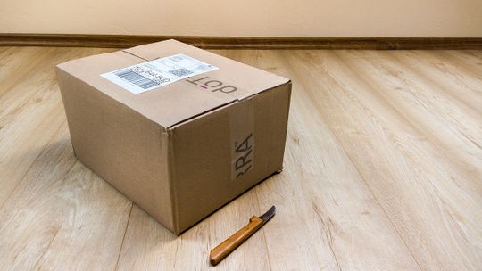 Przesyłki kurierskie Inpost i paczkomaty - czy warto? Sprawdź ofertę