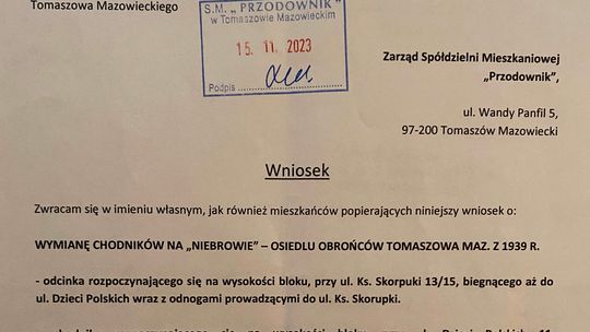 „Przodownik” wyremontuje chodniki na Niebrowie na wniosek Radnego Batorskiego