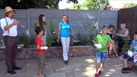 Przyrodnicze i ekologiczne zajęcia w ramach projektu OGRODY PIESCHA